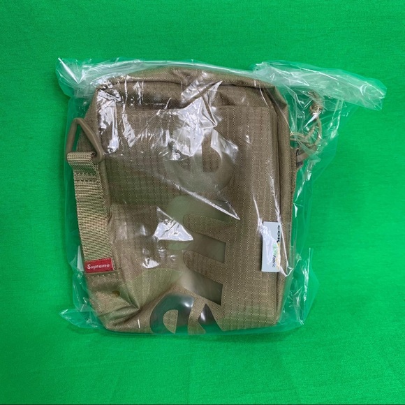 Supreme Bag Neck Pouch Tan SS2021 - Picture 3 of 5